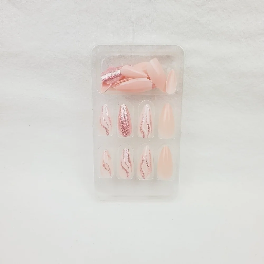 24 Pieces Fake Press On Nails